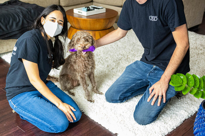 Purina investiert 200.000 US-Dollar in die UC San Diego für die Forschung zur Kommunikation zwischen verschiedenen Arten, um Hunden eine Stimme zu geben.